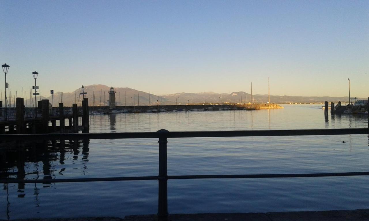 Monte Maino Bed & Breakfast Desenzano del Garda Exterior photo